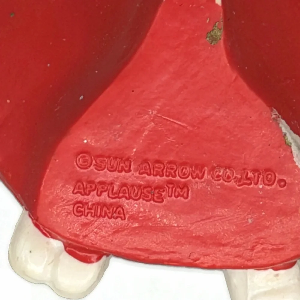 Applause rubber charming